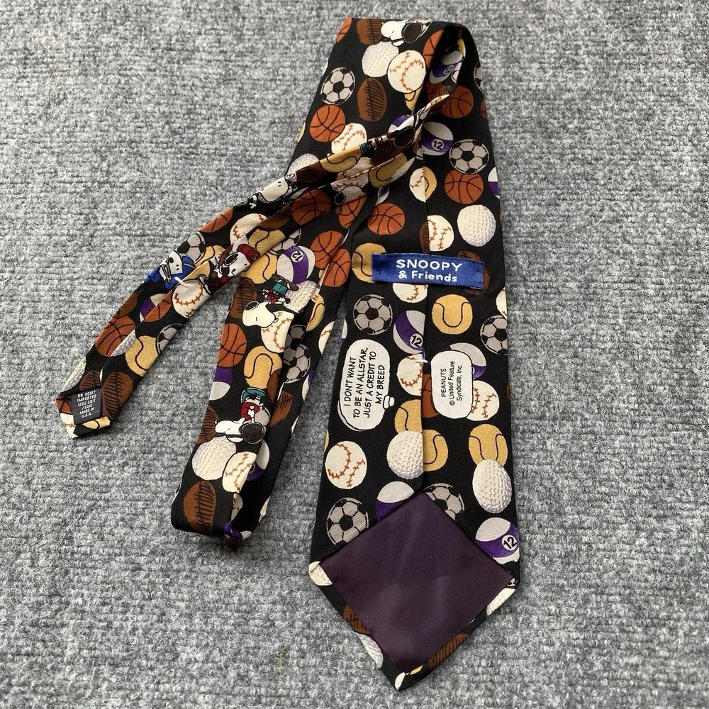 Vintage Peanuts Snoopy Sports Silk Necktie Baseball Football Basketball Golf